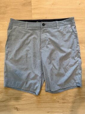 Vuori Aim Shorts